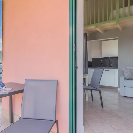 Appartement Brezza Del Lario Monolocale Con Soppalco Vista 19-20-26-27 Dervio